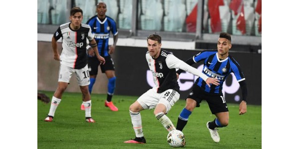 Bývalí hráči Arsenalu vstřelí jeden gól a jeden asistují Juventusu